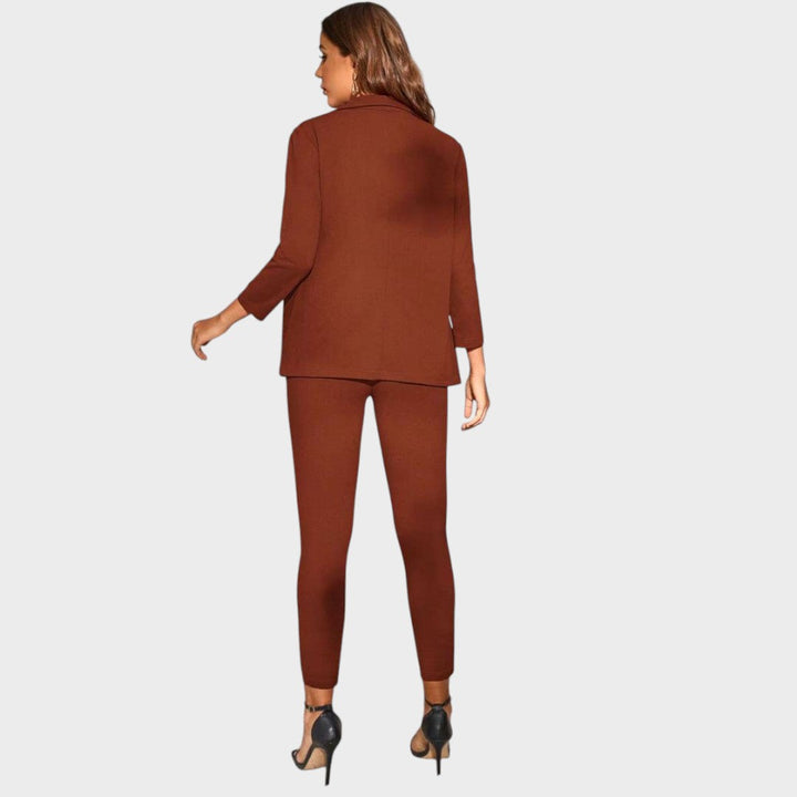 Sonja – Elegantni Uredski Kostim