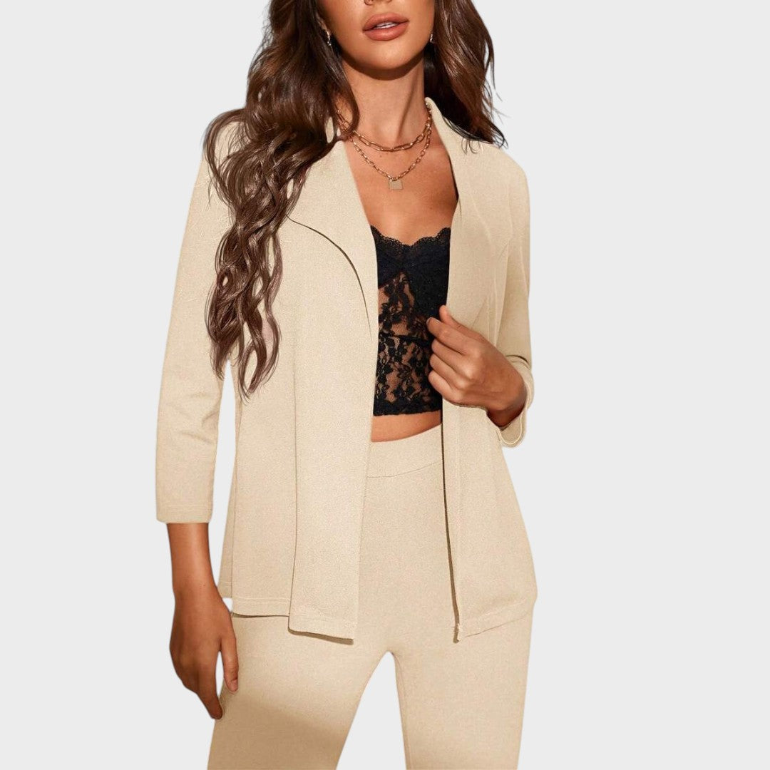 Sonja – Elegantni Uredski Kostim