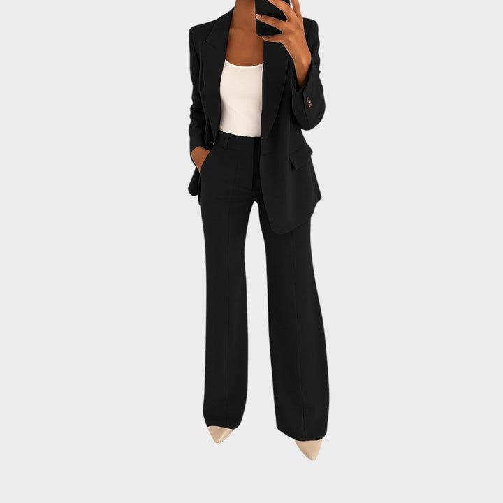 Marija - Odijelo moći i stila