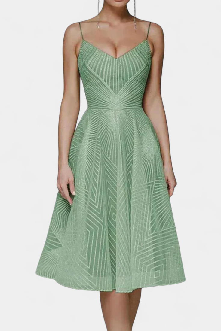 Dragana Duga Haljina s Vezenjem i A Krojem