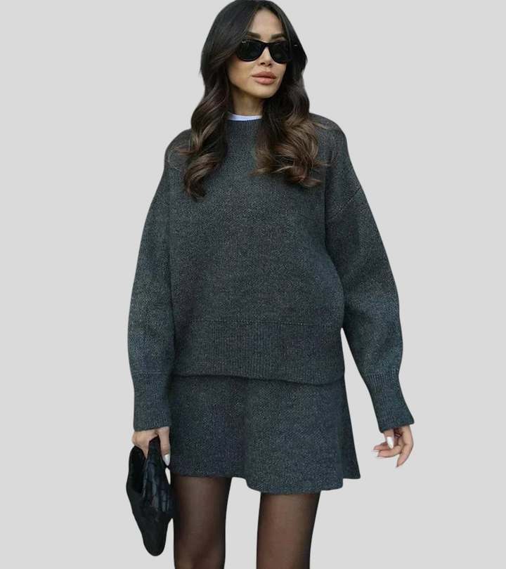Velara - Pleteni Set - Oversize Pulover + Minica